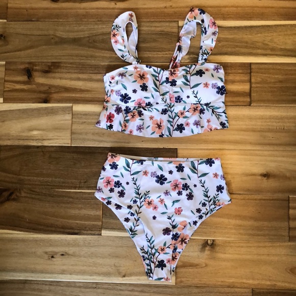 SHEIN Other - girly floral swimsuit